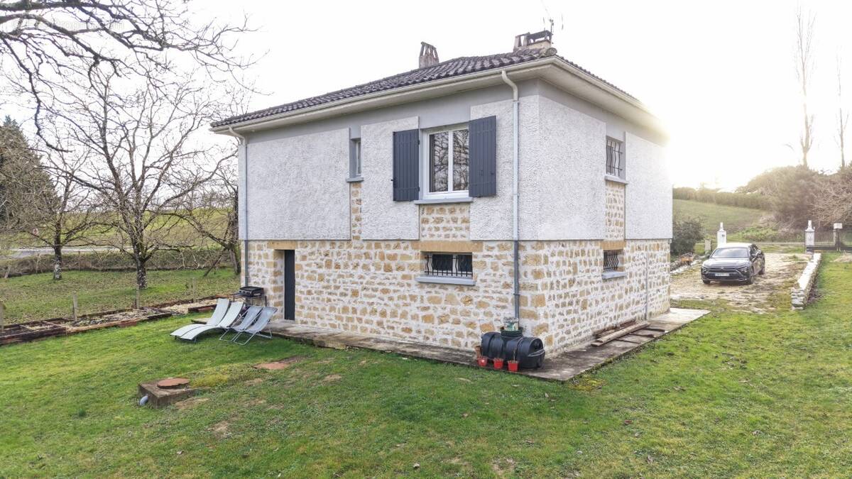Maison à LOLME