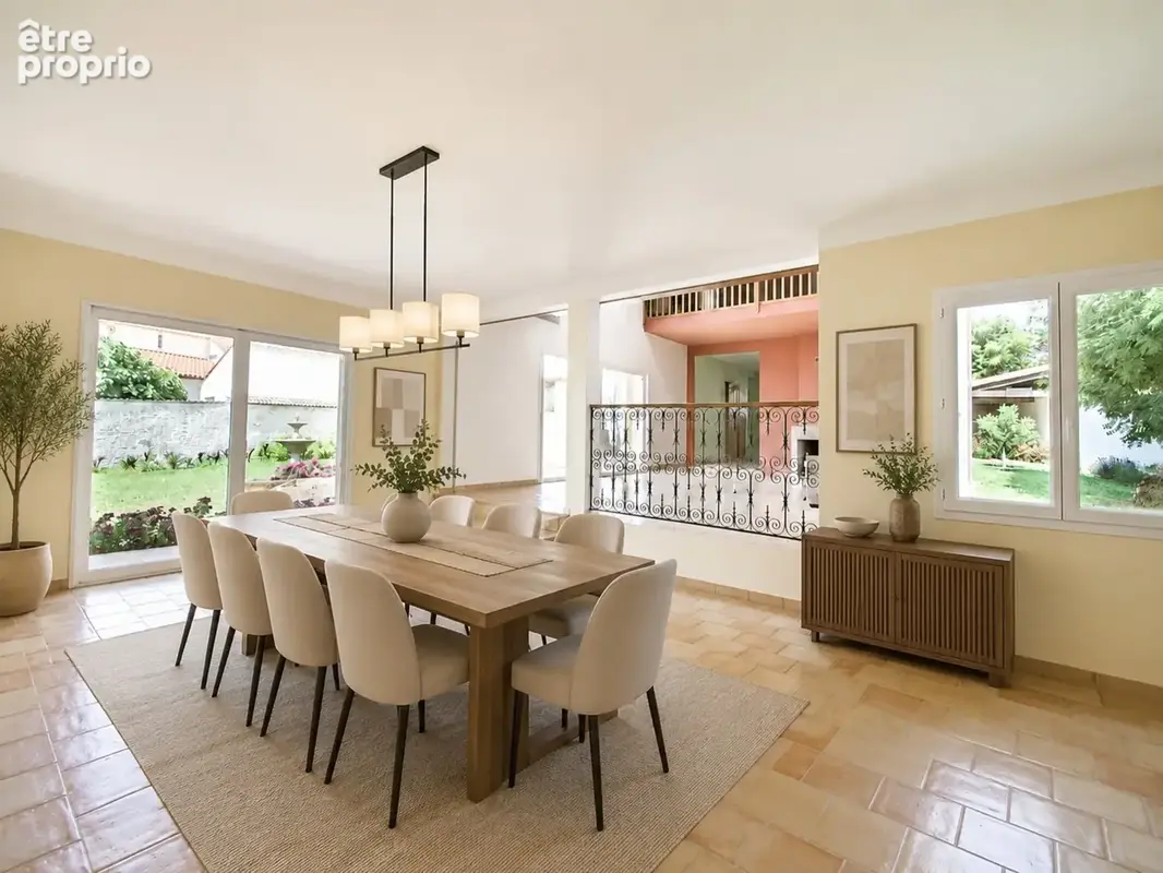 Maison à vendre de 217 m² au calme, sur plus de 2 100 m² de parcelle, à 7 min de Châtelaillon-Plage - photo 4