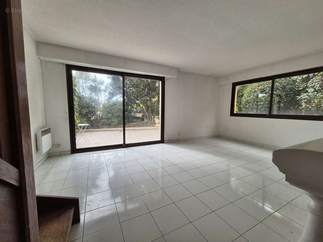 Maison à CAGNES-SUR-MER