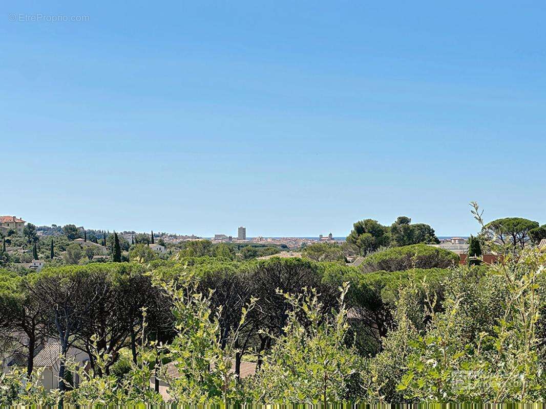Maison à FREJUS