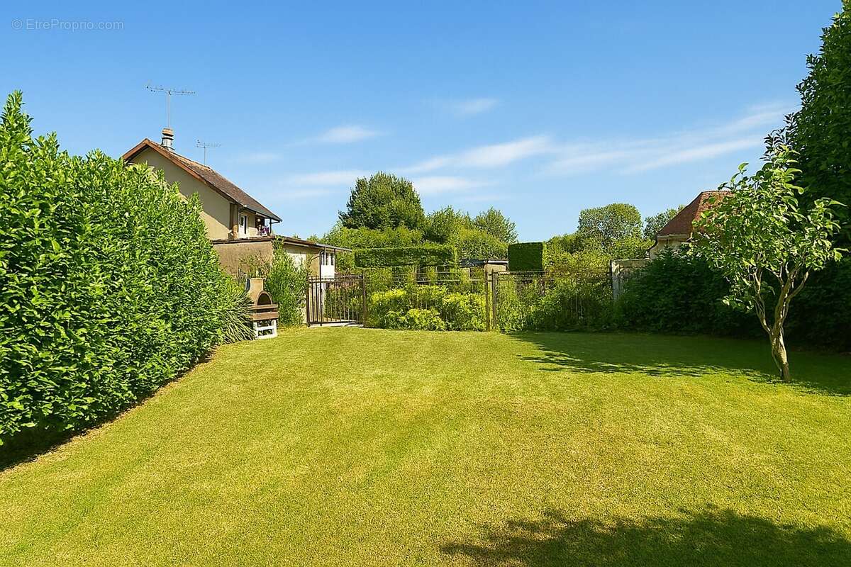 À vendre - Maison familiale à Bornel ! - photo 2