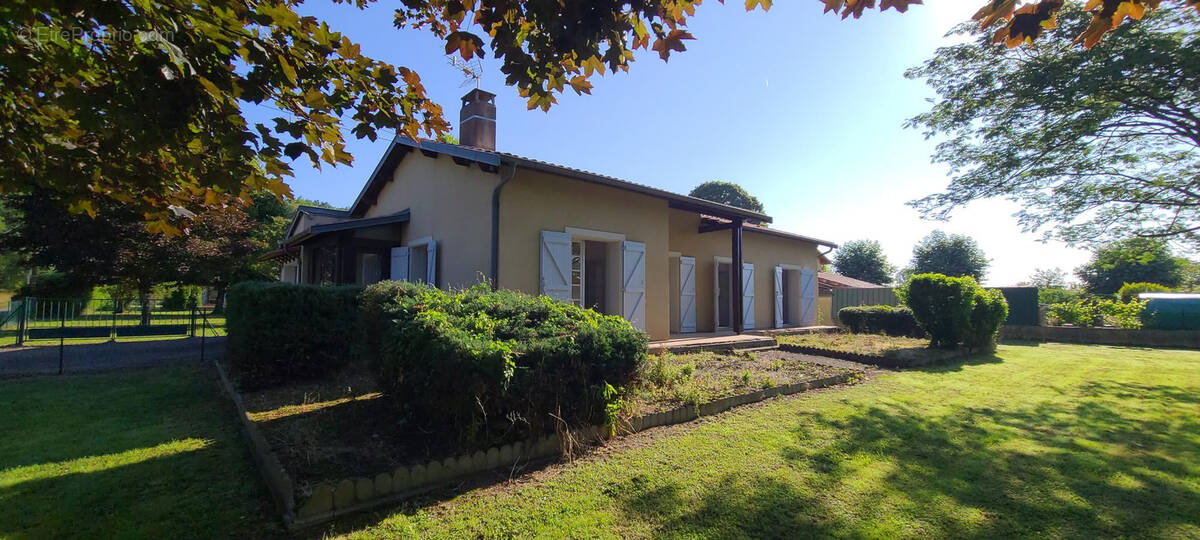 Maison à BEAUCHALOT
