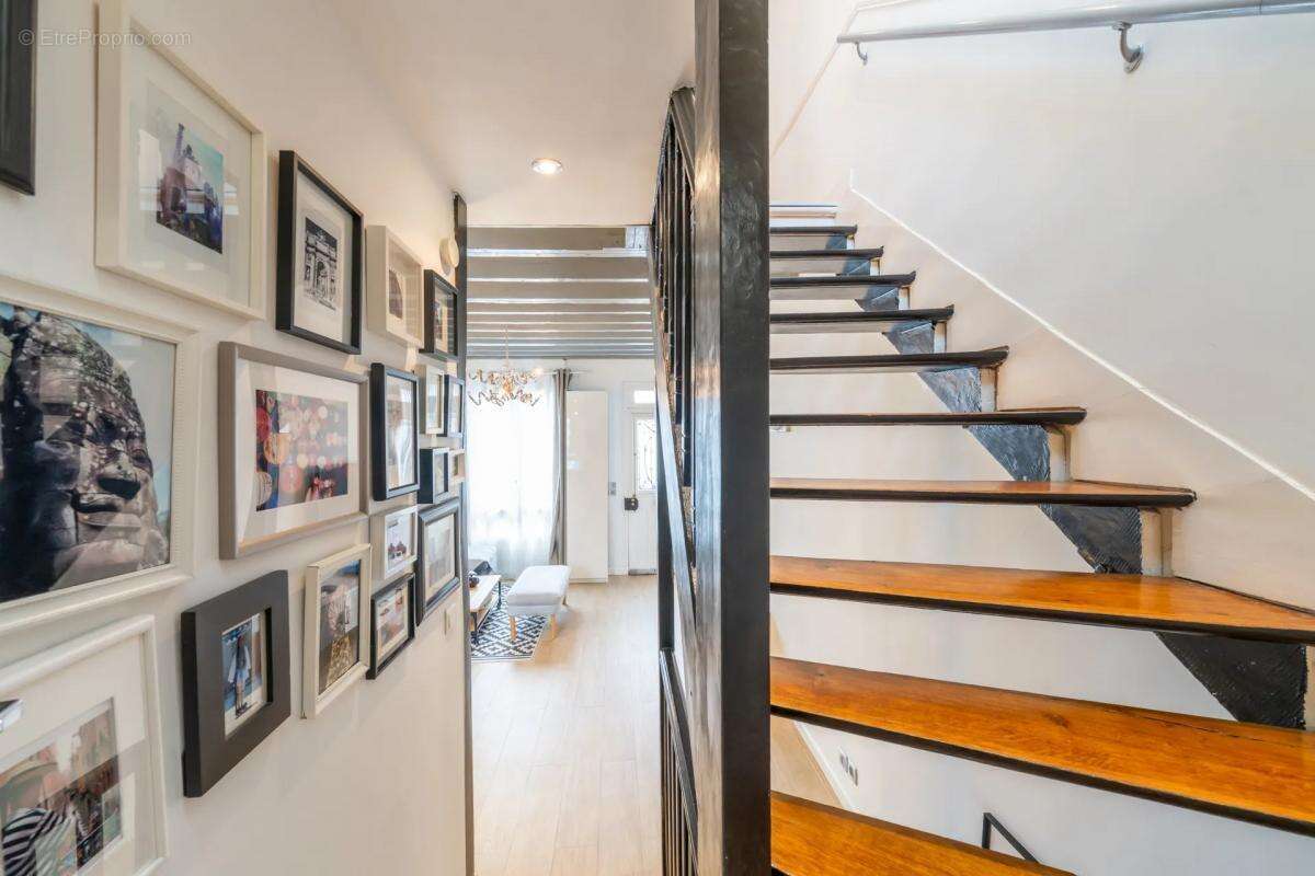 Maison à ASNIERES-SUR-SEINE