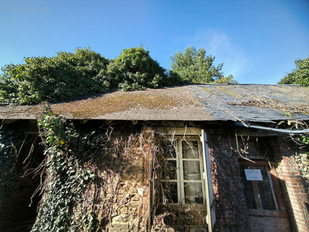 Terrain à BEYSSENAC