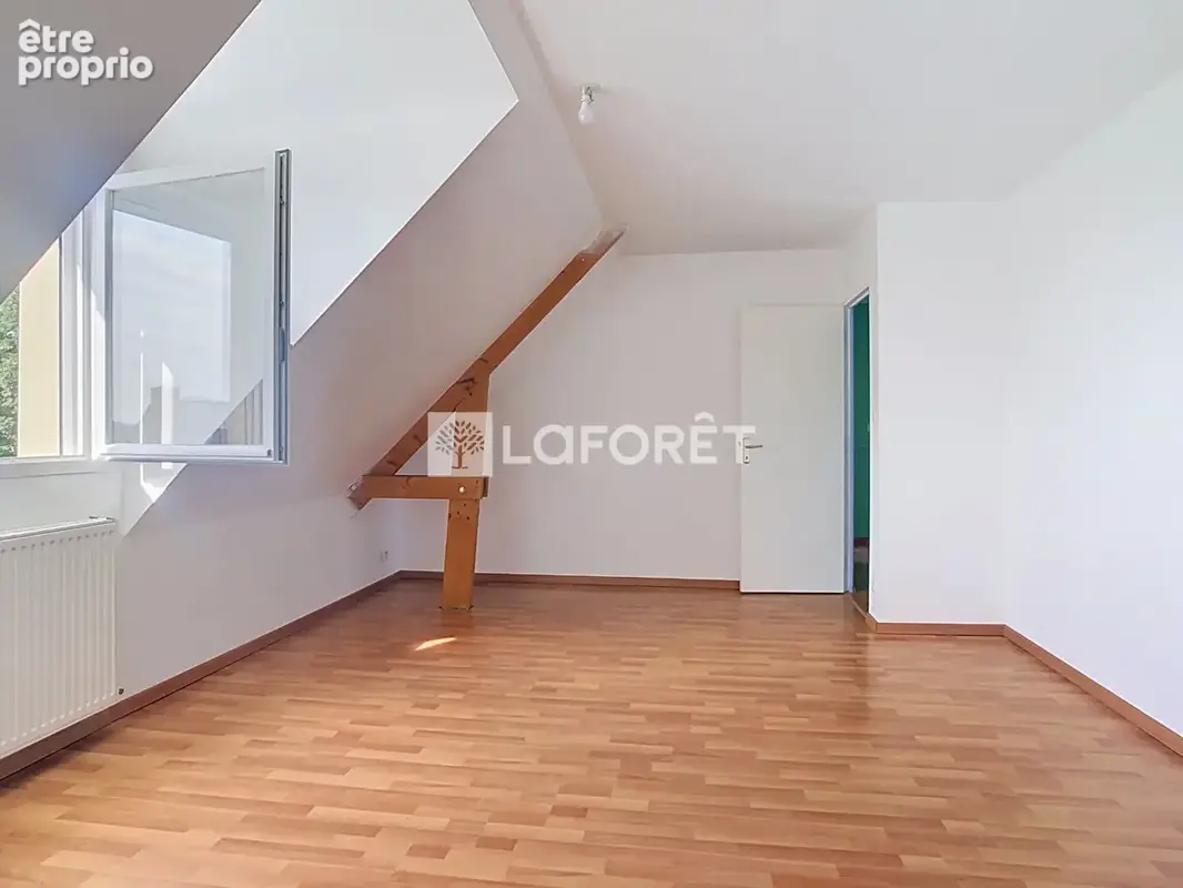 Maison Val D'Anast 135 m2 4 chambres terrasse garage jardin - photo 8