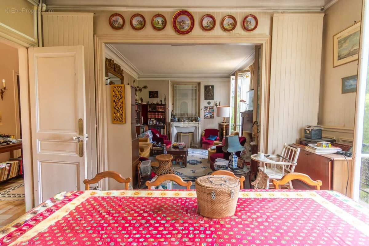 Maison à MONTMORENCY