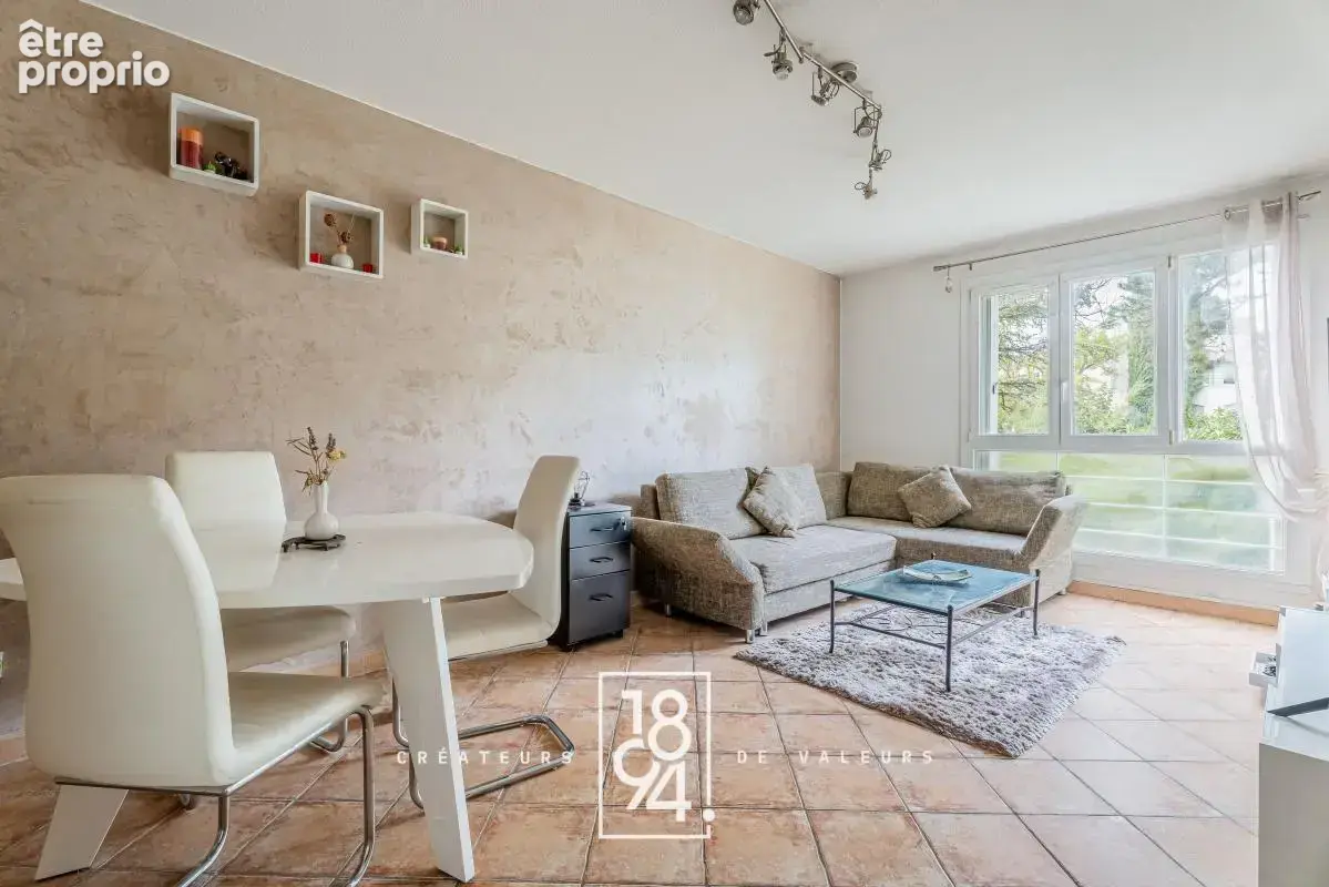 Appartement à AUBAGNE