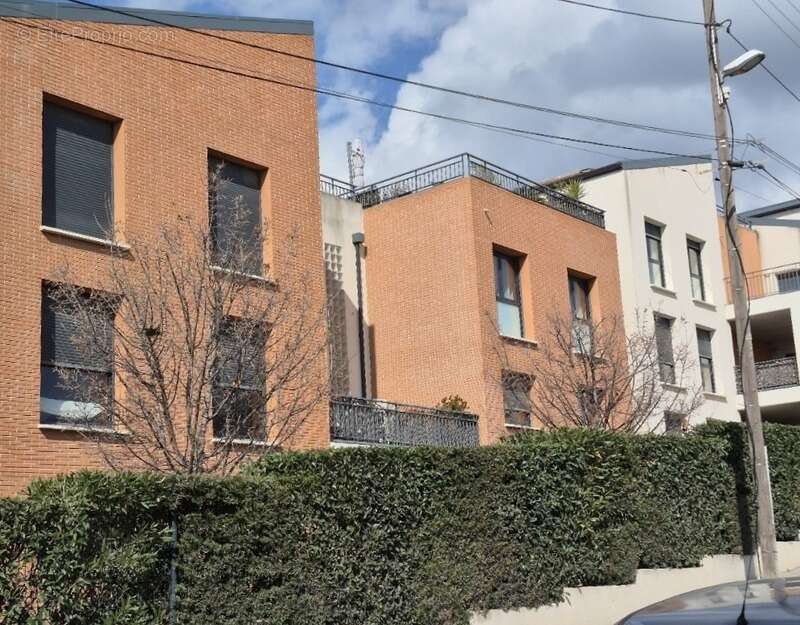 Appartement à MARSEILLE-16E