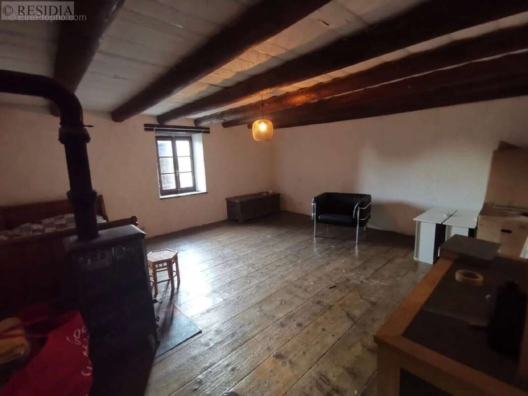 Maison à VOVRAY-EN-BORNES