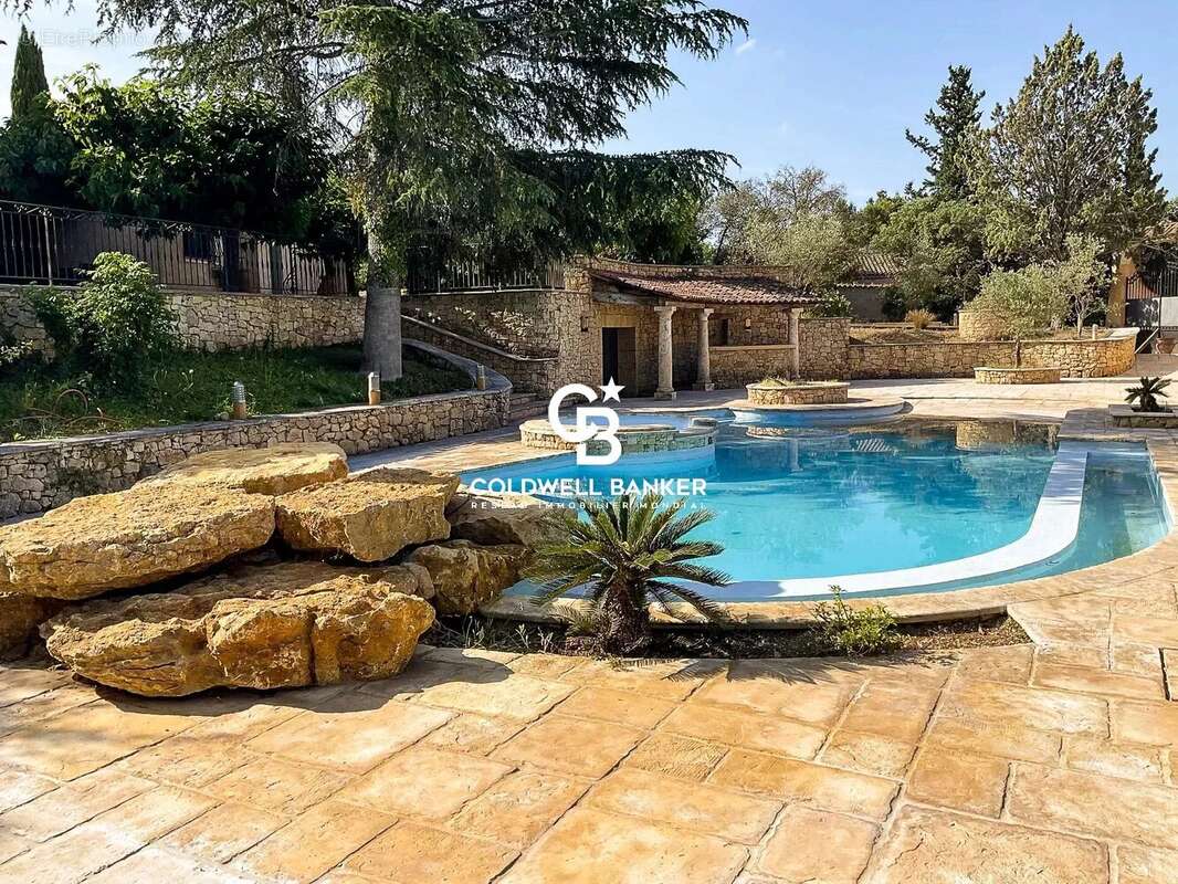 Maison à PIERREFEU-DU-VAR