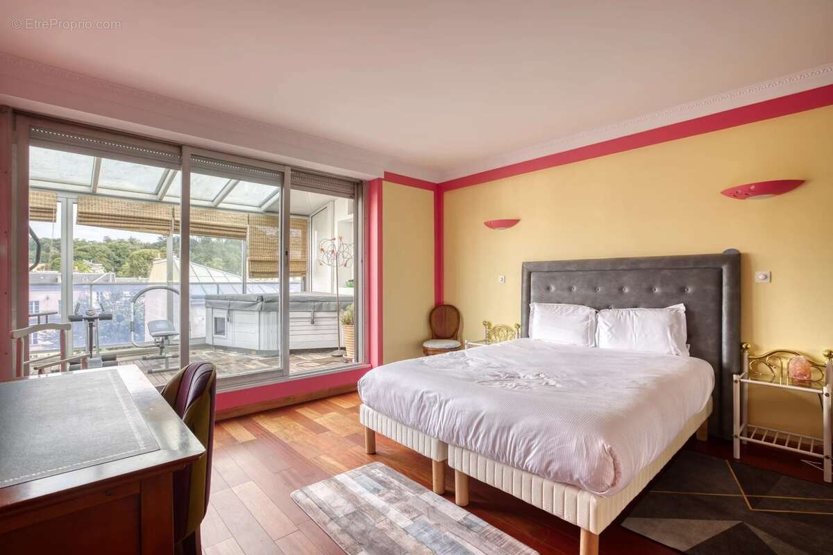 Appartement à VERSAILLES