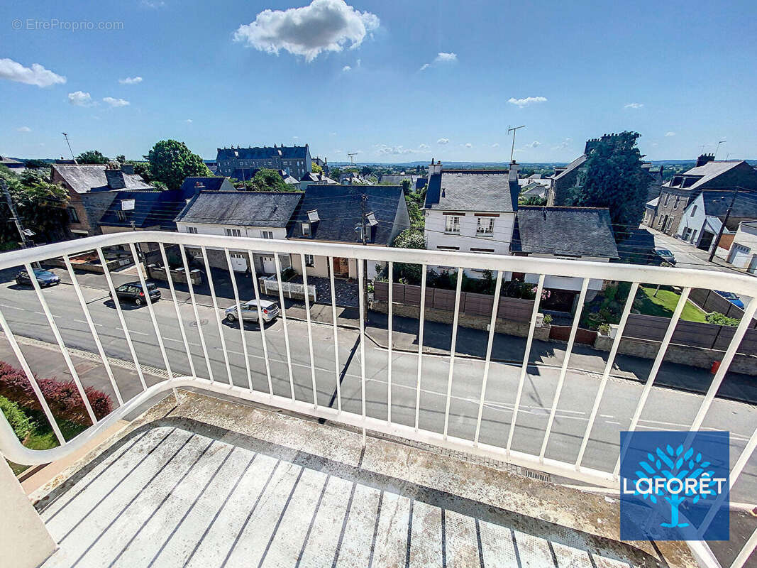 Appartement à FOUGERES