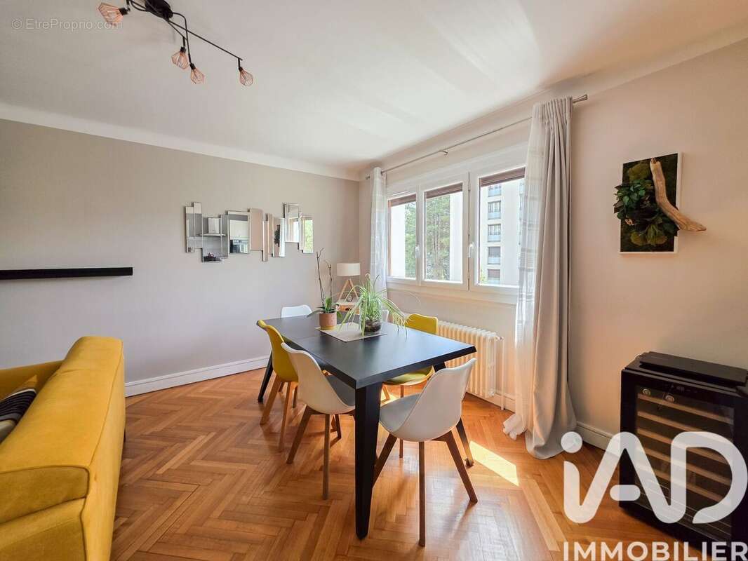 Photo 3 - Appartement à ANNECY-LE-VIEUX
