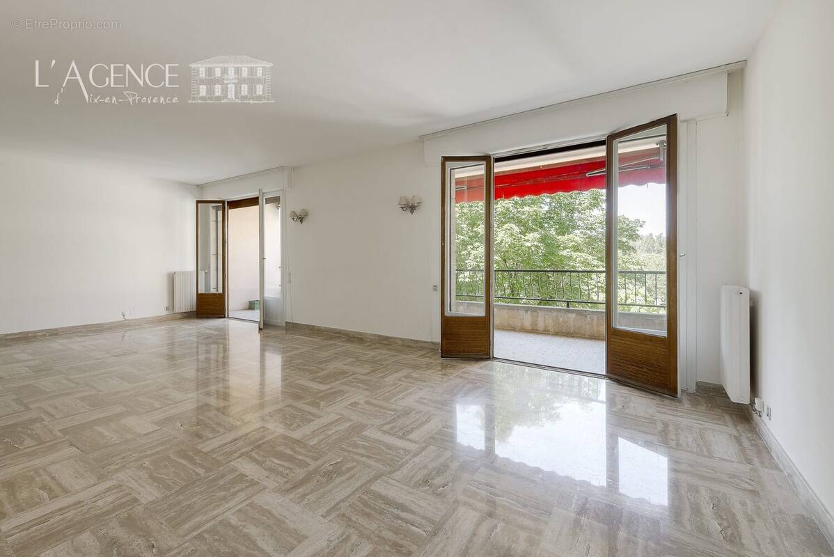 Appartement à AIX-EN-PROVENCE