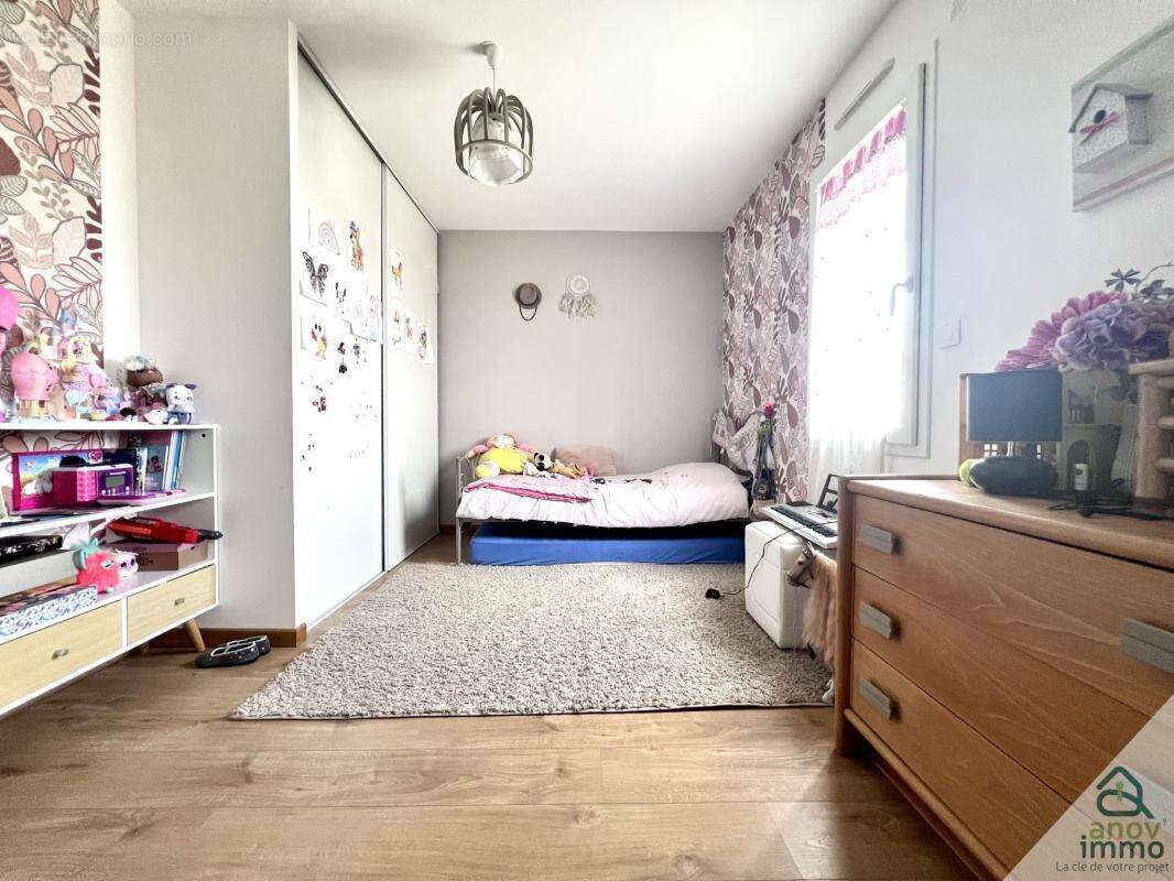 Maison à MIGNALOUX-BEAUVOIR