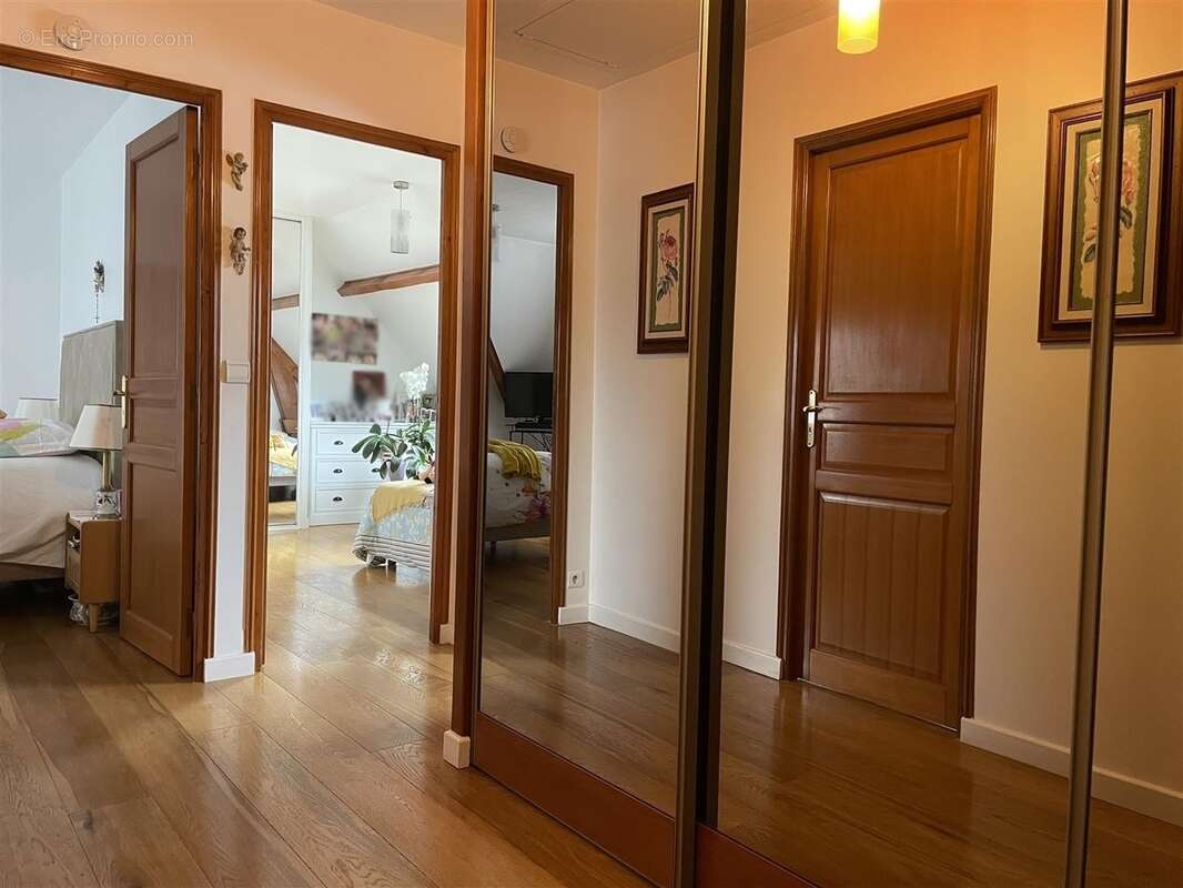 Maison à PONTAULT-COMBAULT