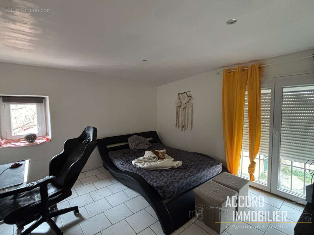 Appartement à NISSAN-LEZ-ENSERUNE