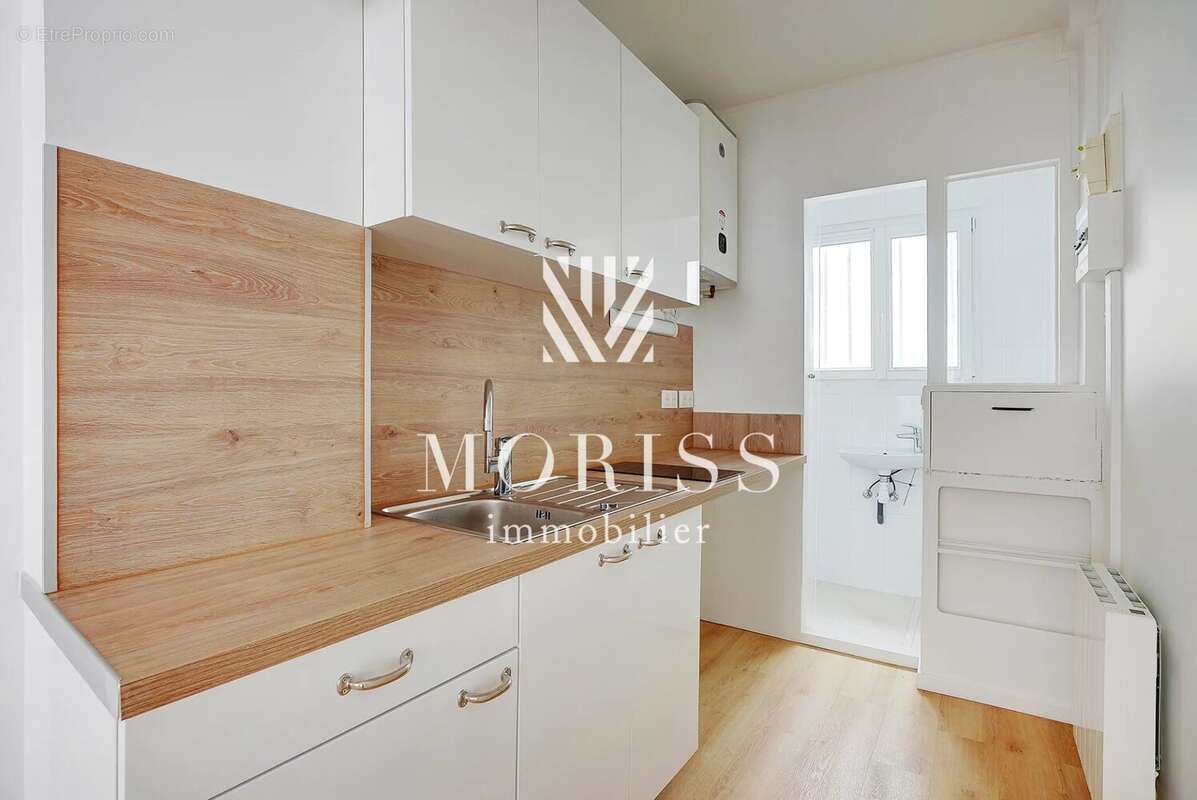 Appartement à PARIS-18E