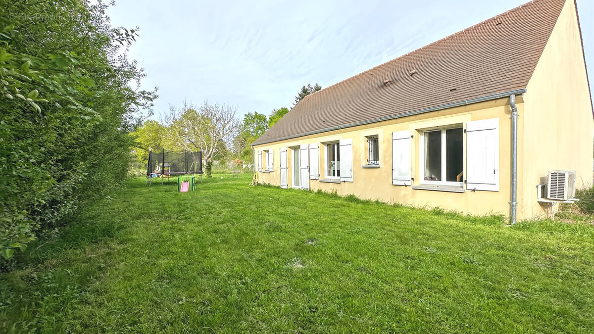 Maison à CHAILLY-EN-BIERE