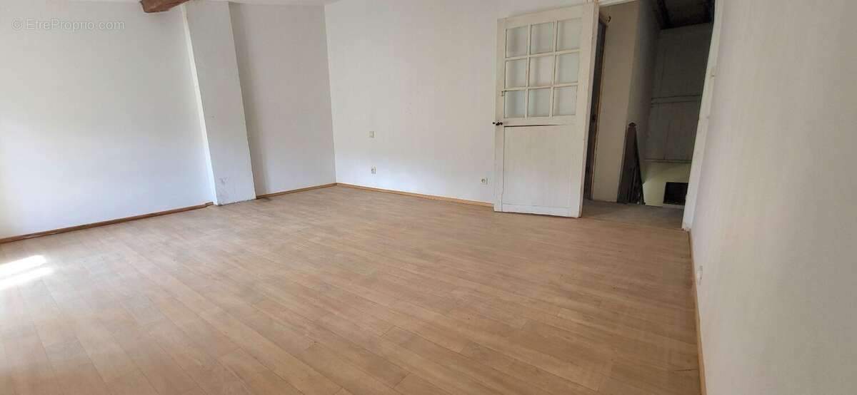 Maison à LADERN-SUR-LAUQUET