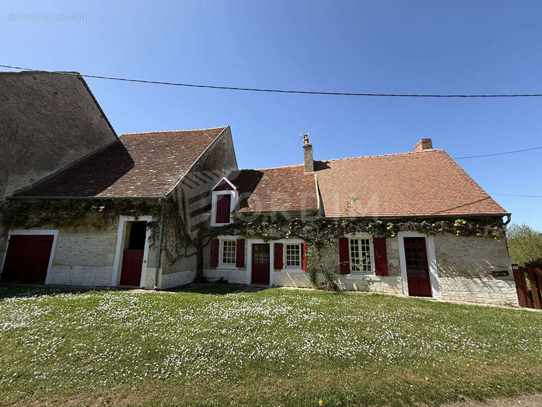 Maison à POUILLY-SUR-LOIRE
