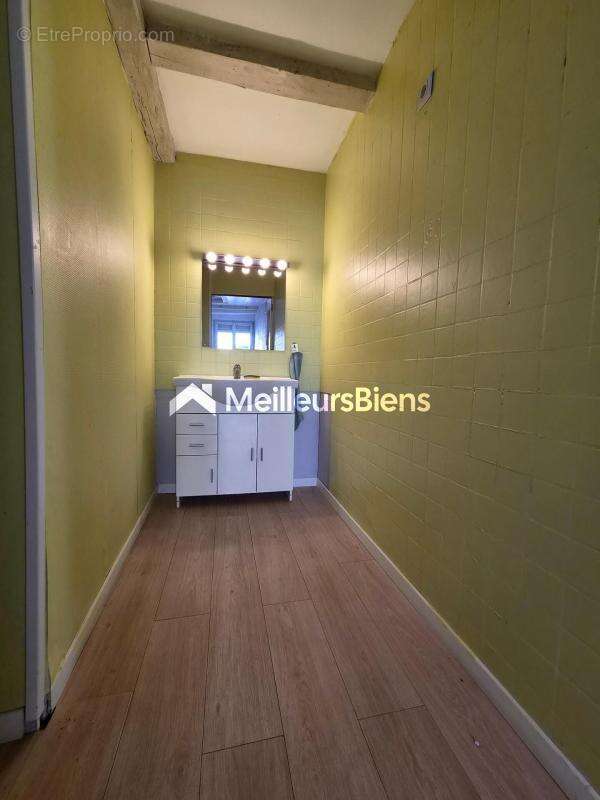 Appartement à CHAMPLITTE