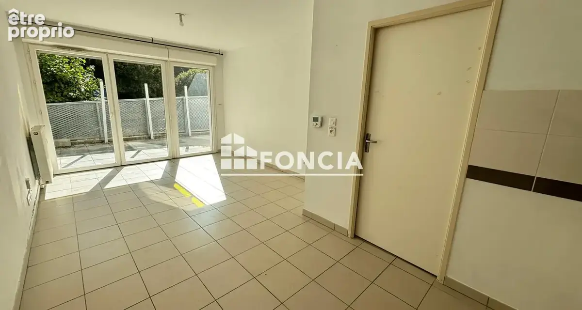 Appartement T2 avec grande terrasse - photo 3