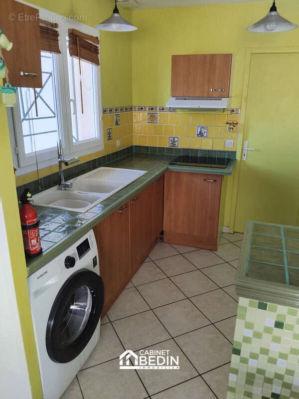 Maison 110 m² à Castelnau-De-Medoc  - photo 2