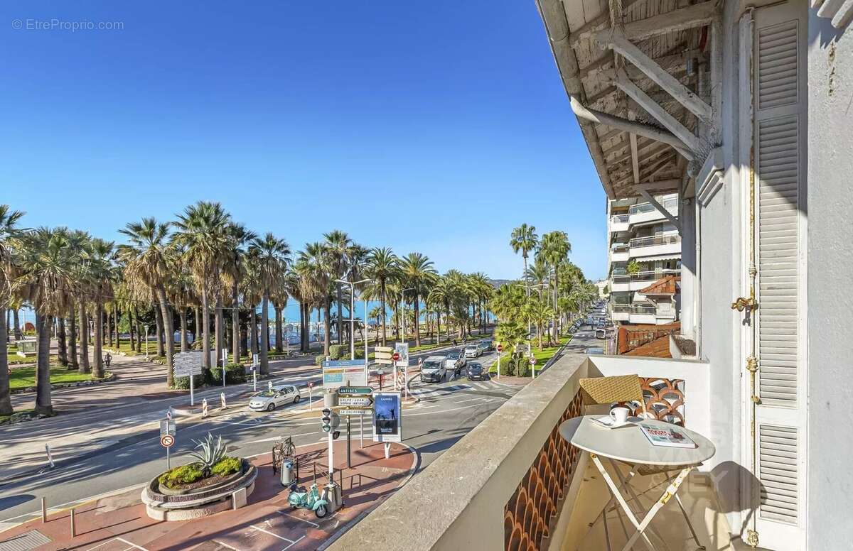 Appartement à CANNES