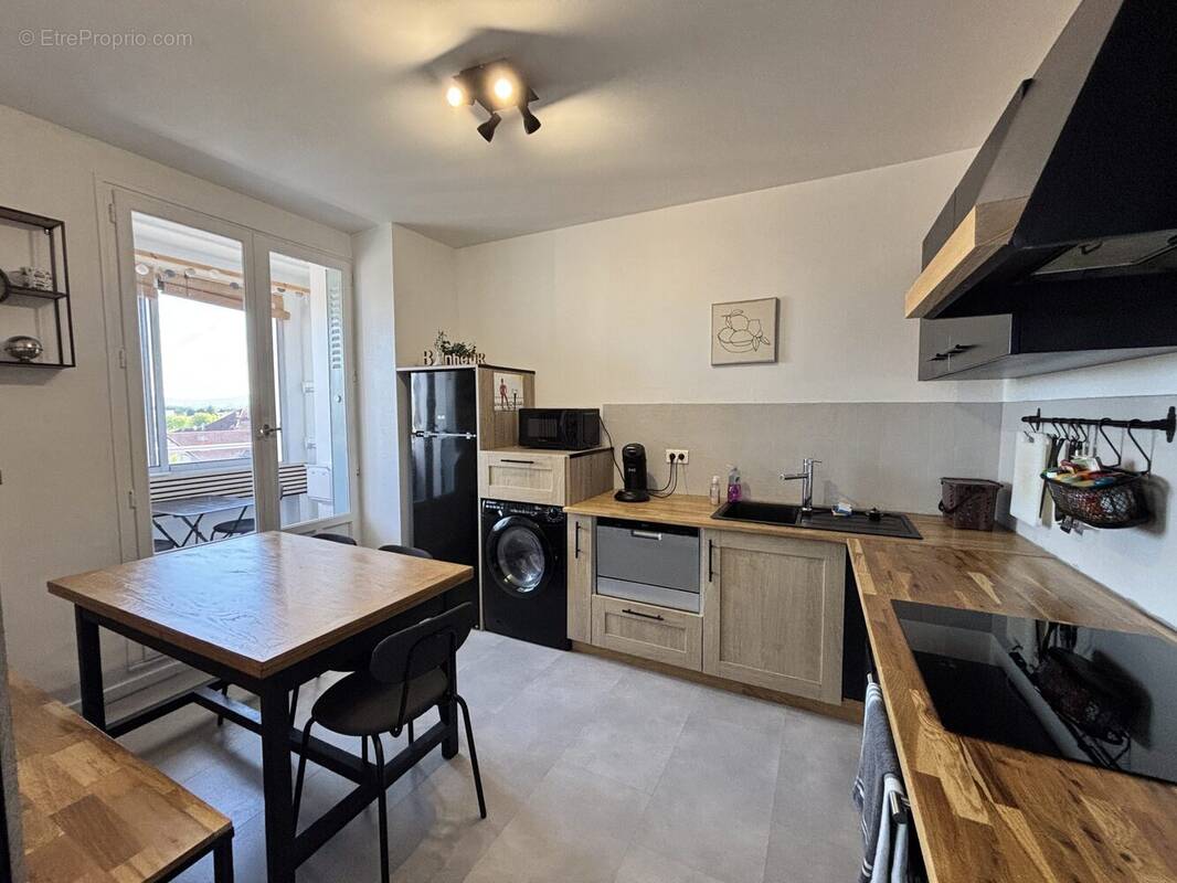 Appartement à CORCELLES-EN-BEAUJOLAIS