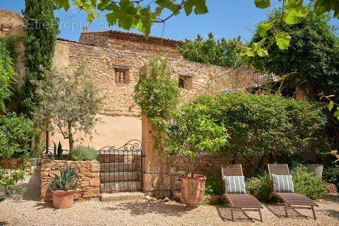 Maison à UZES