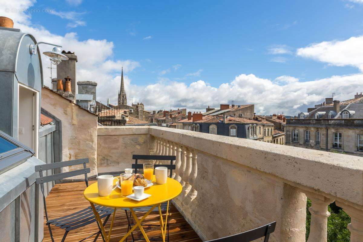 Appartement à BORDEAUX