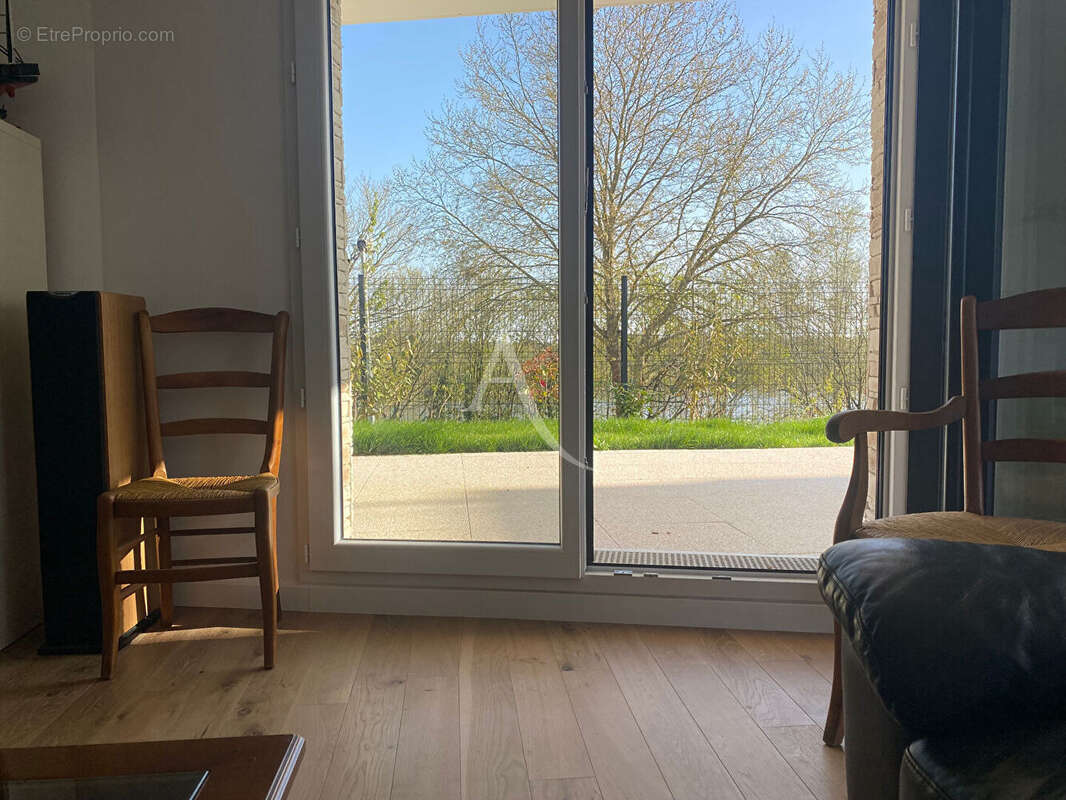 Appartement à SAINT-JEAN-DE-LA-RUELLE