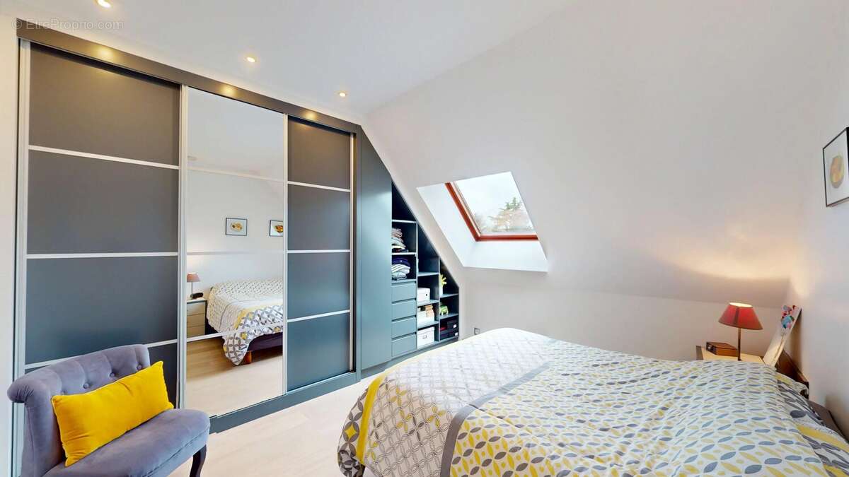 Maison à NEUILLY-PLAISANCE