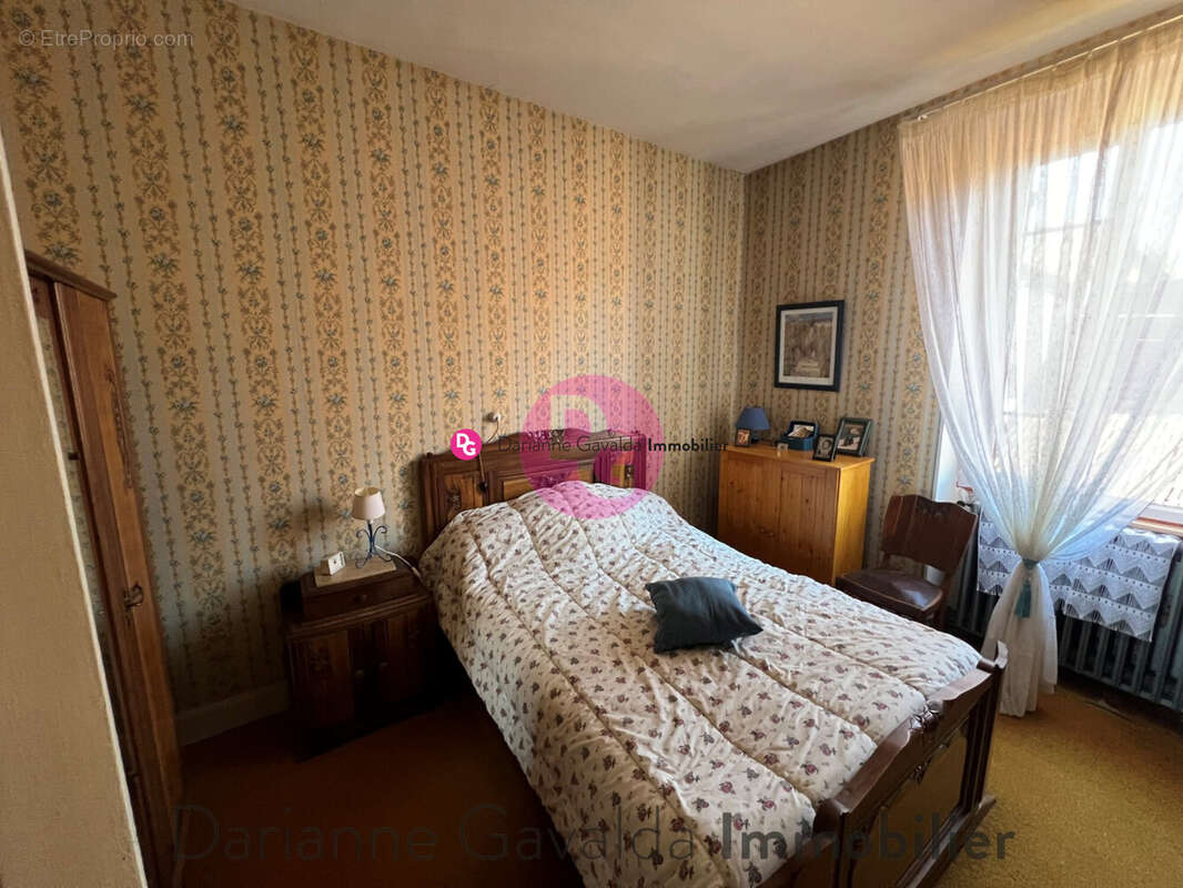 Appartement à DECAZEVILLE