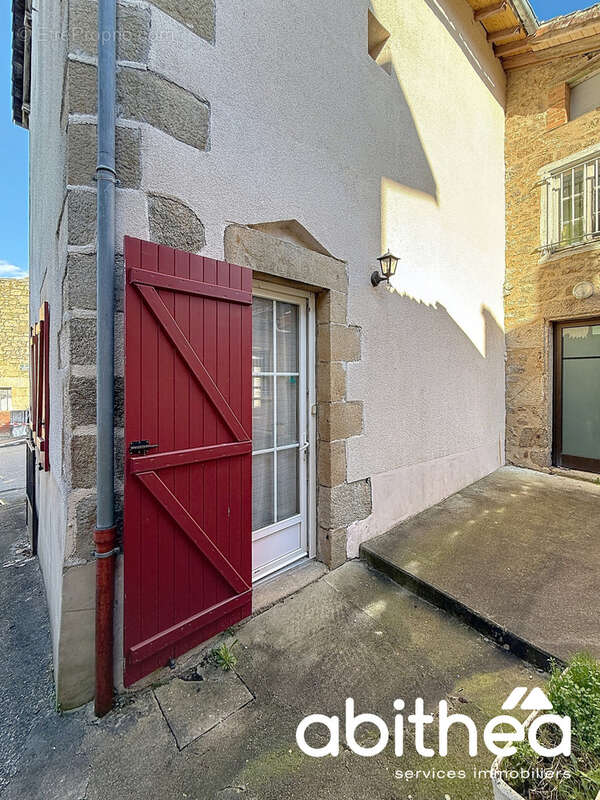 Maison à NIEUL