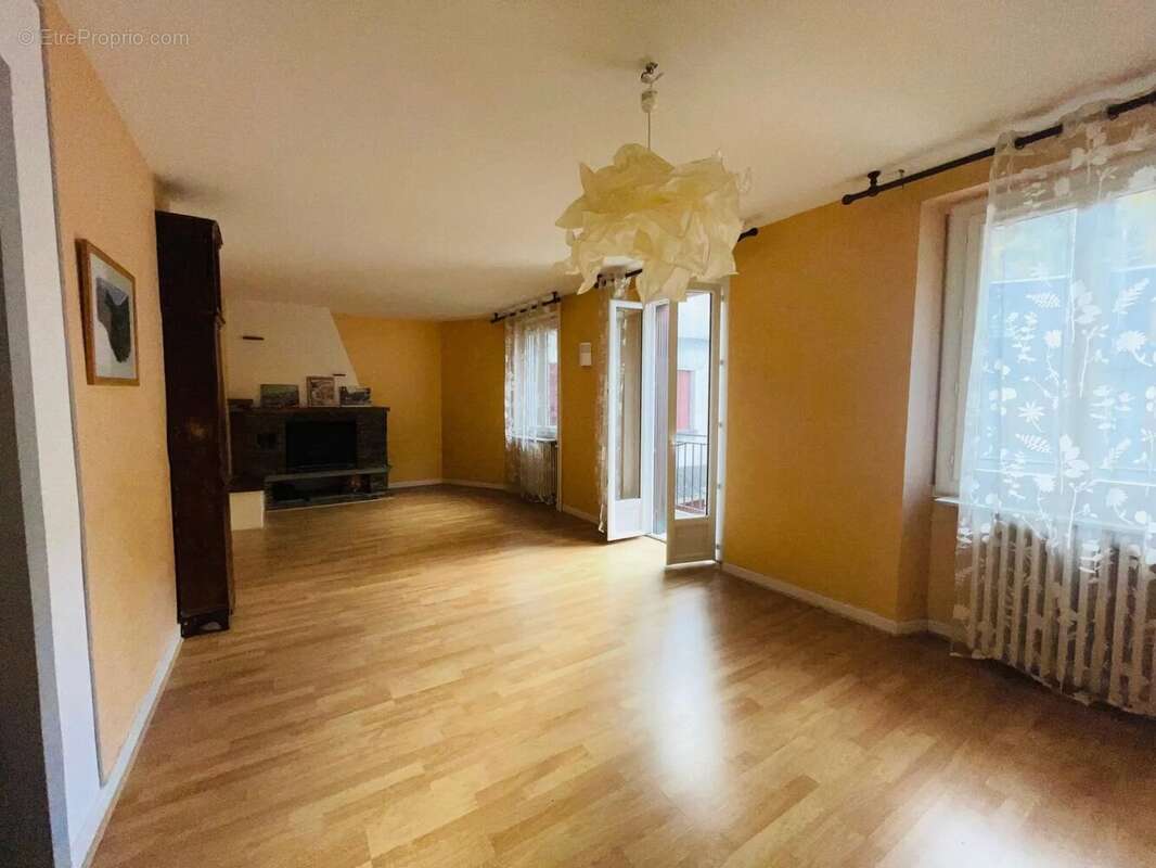 Appartement à BAGNERES-DE-LUCHON