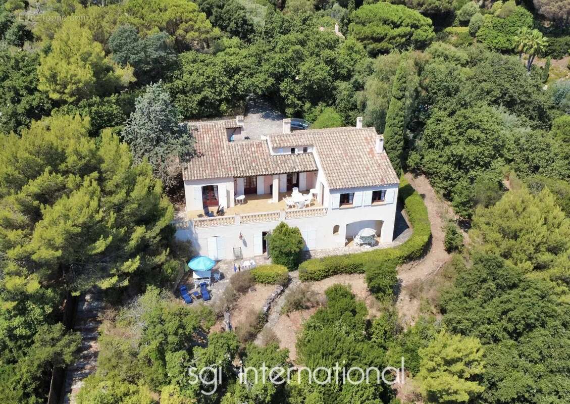 Maison à RAMATUELLE