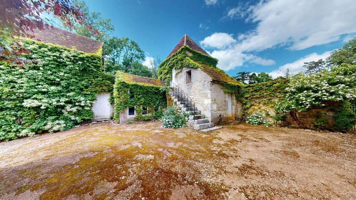 Maison à CLAMECY