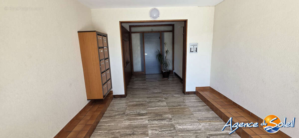 Appartement 64 m² à Perpignan  - photo 2