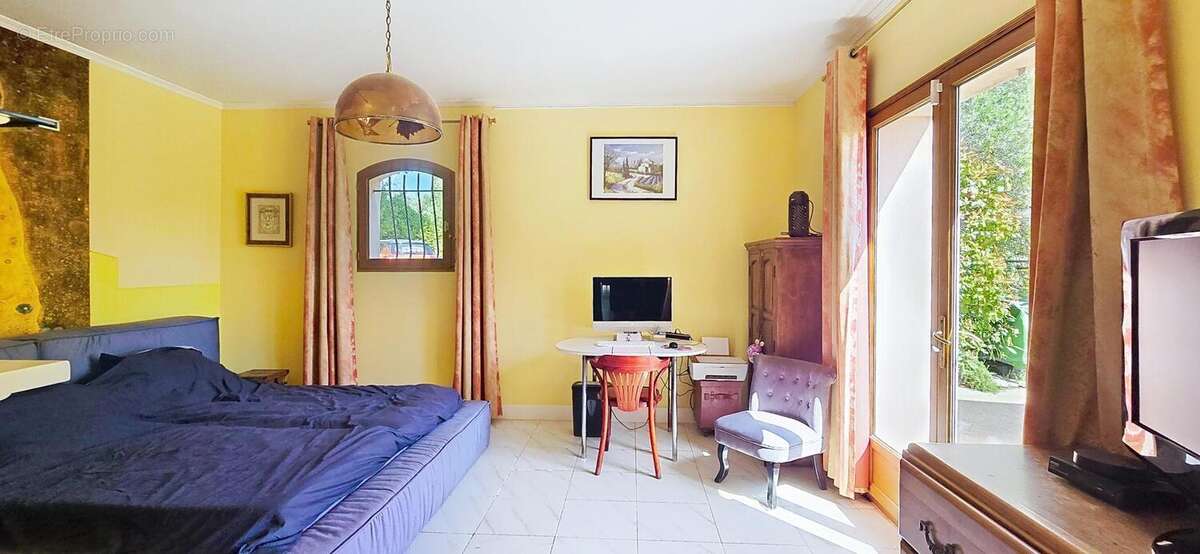 Photo 8 - Maison à LORGUES