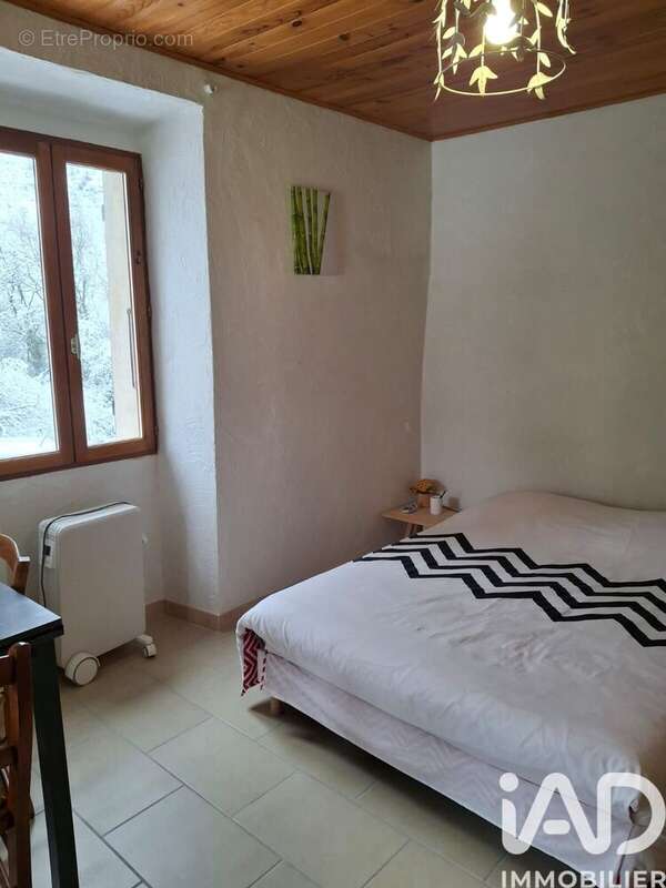 Maison 61 m² à Montauban-Sur-L'ouveze  - photo 8