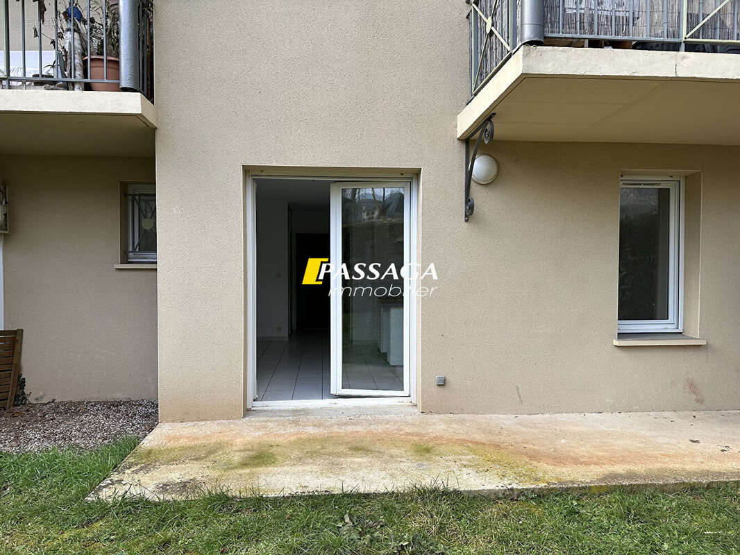 Appartement à SAINT-GENIEZ-D'OLT