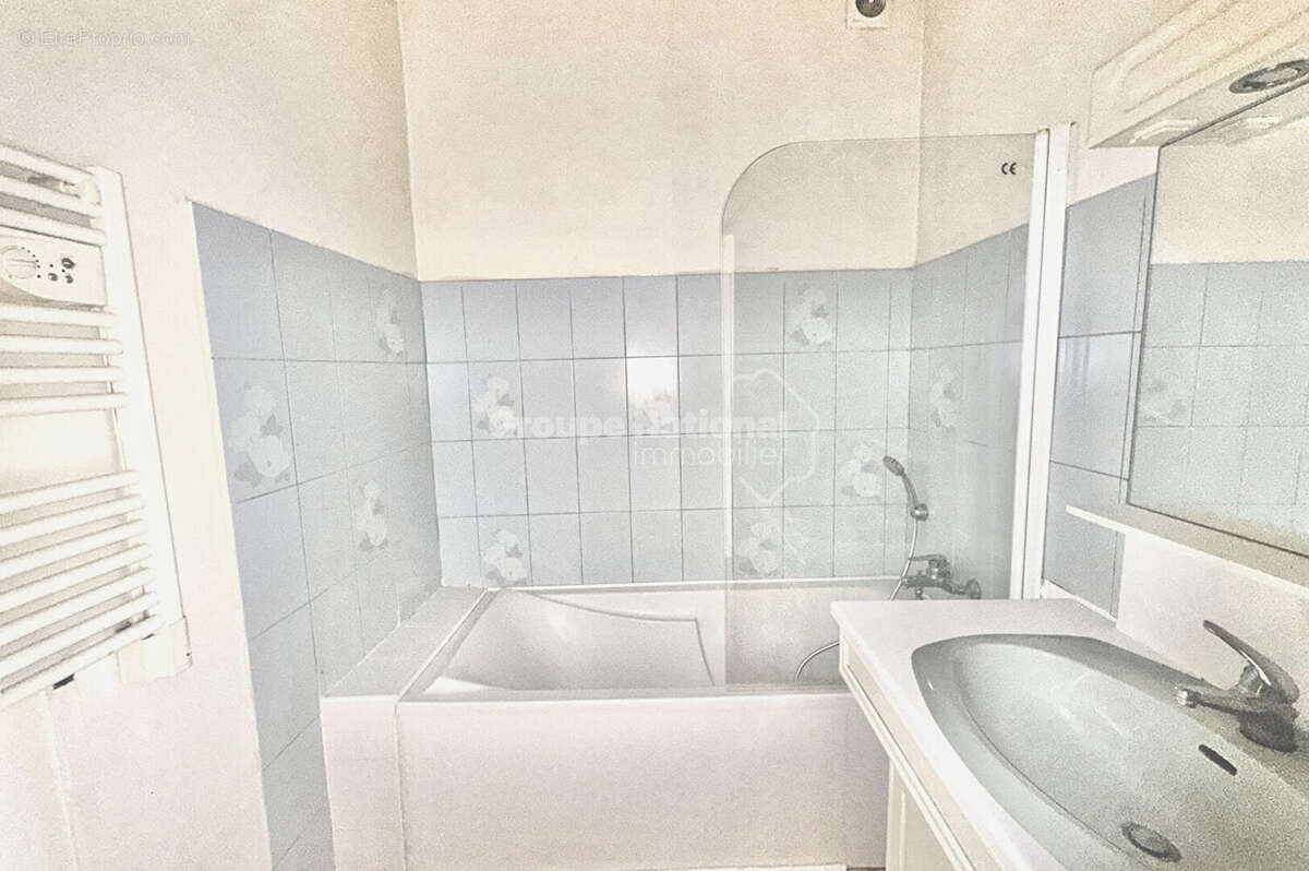 Appartement 2 pièces 47 m2 à VEDENE - T2 aménageable en T3 - photo 13