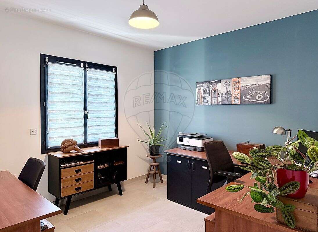 Maison à LES MATHES