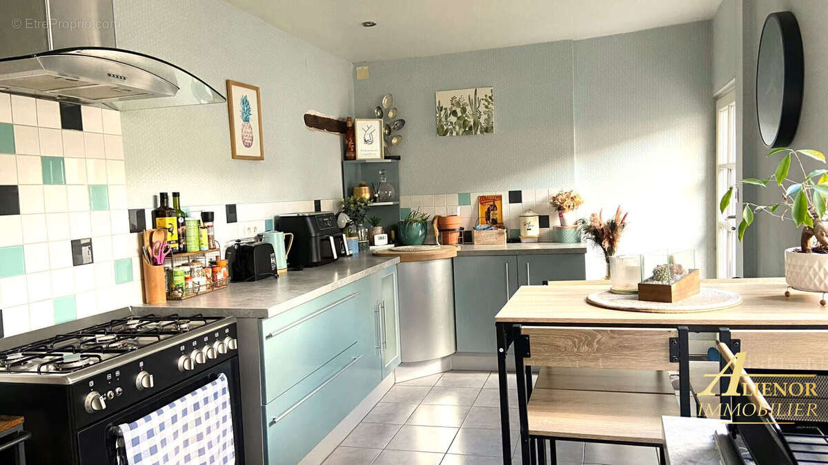 Charmante maison de village en plein coeur de Brantôme 24310 - photo 6