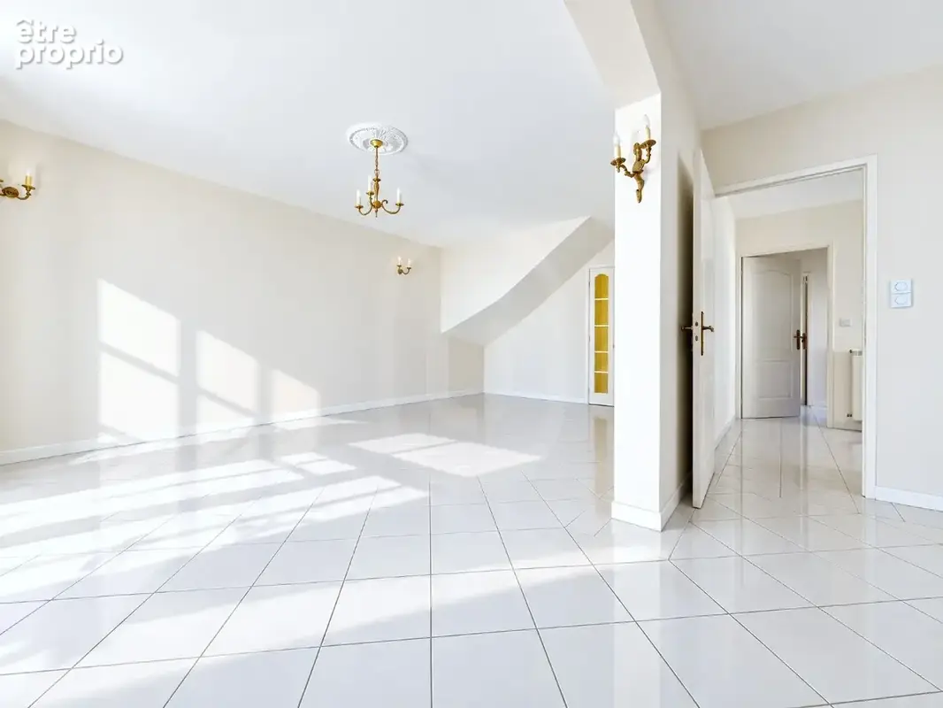 MONTPELLIER, SPACIEUSE et AGREABLE  MAISON T4 de 130 m² environ avec jardin et garage ! - photo 9