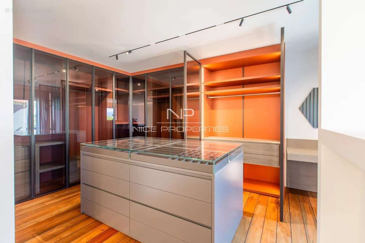 Maison à SAINT-JEAN-CAP-FERRAT