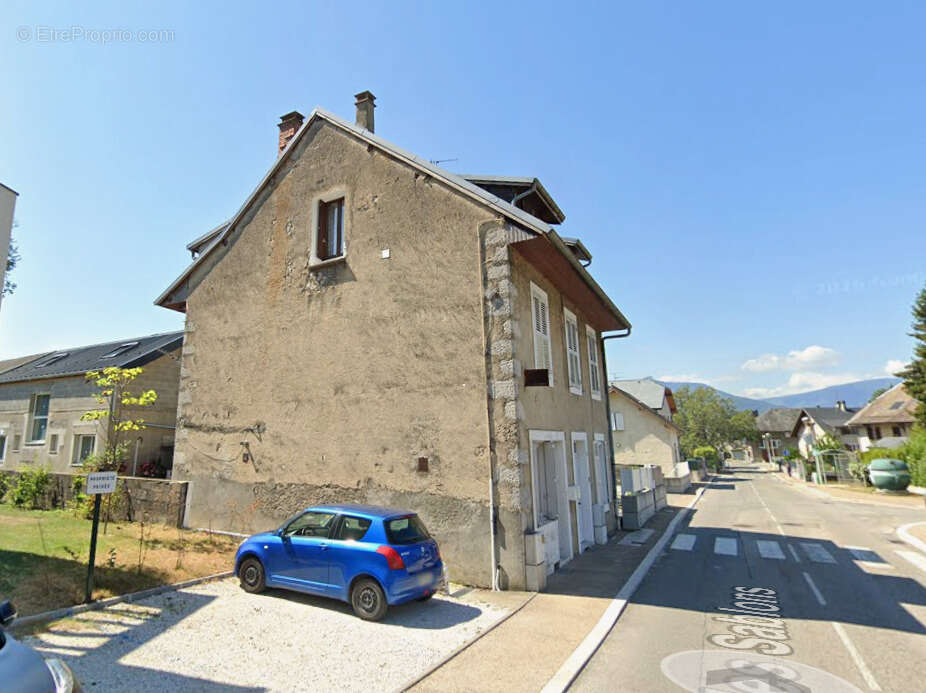 Appartement à SAINT-ALBAN-LEYSSE