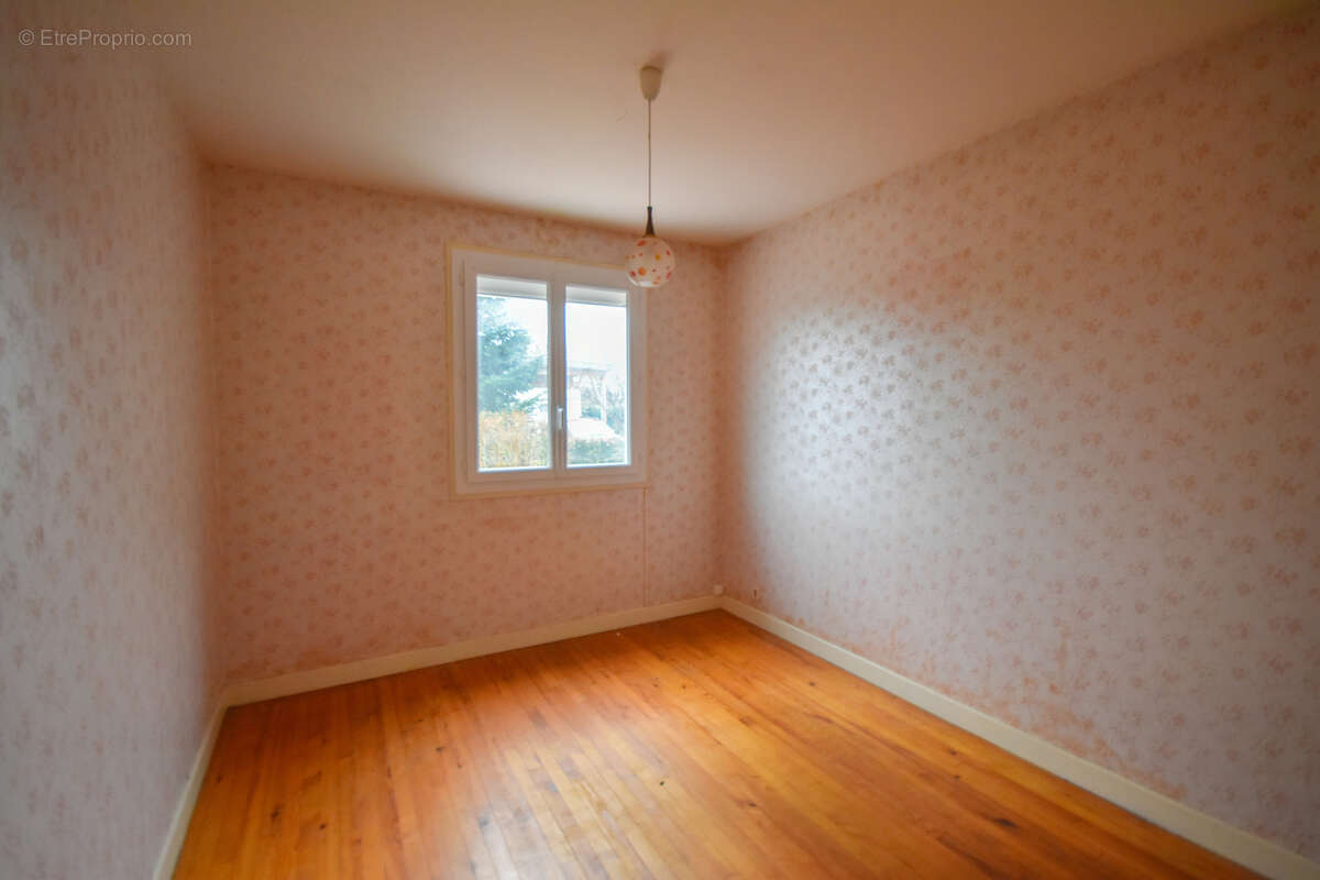 Maison à SAINTE-FLORINE